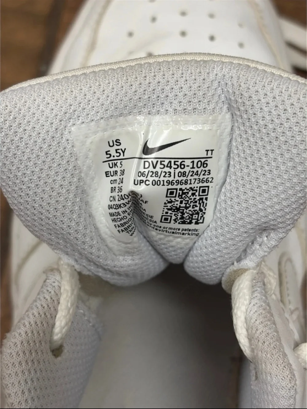 Nike Kids White/Off-White Low-Top Sneakers
